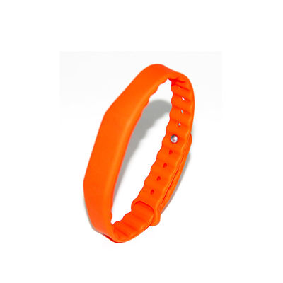 FM11RF08 RFID रिस्टबैंड टैग एडजस्टेबल RFID सिलिकॉन रिस्टबैंड